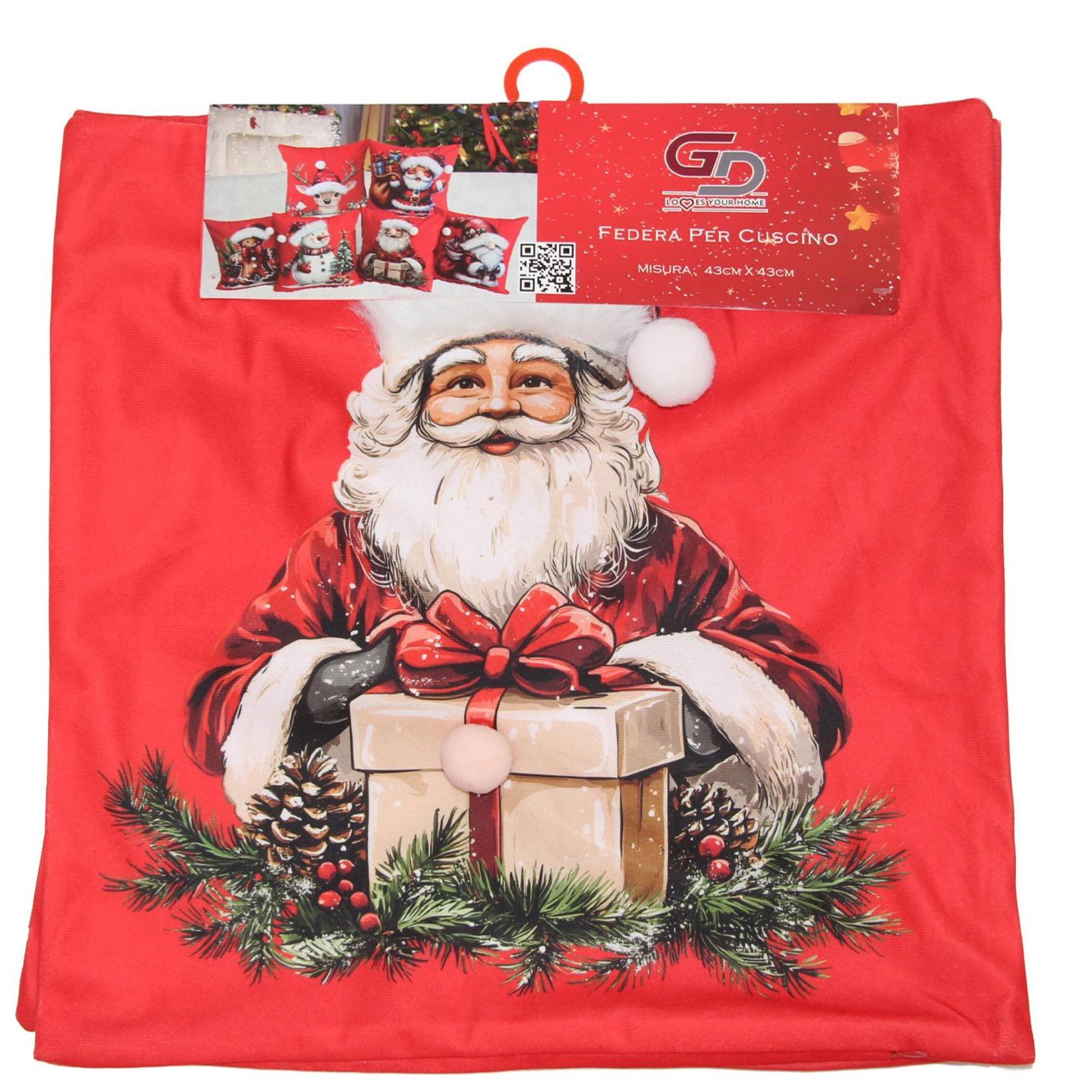 GD LOVES XMAS Set 2 Copricuscino Natalizio 3D 43×43 cm Federe Morbide per Divano o Letto 12 Fantasie Natalizie con Babbo Natale e Regali