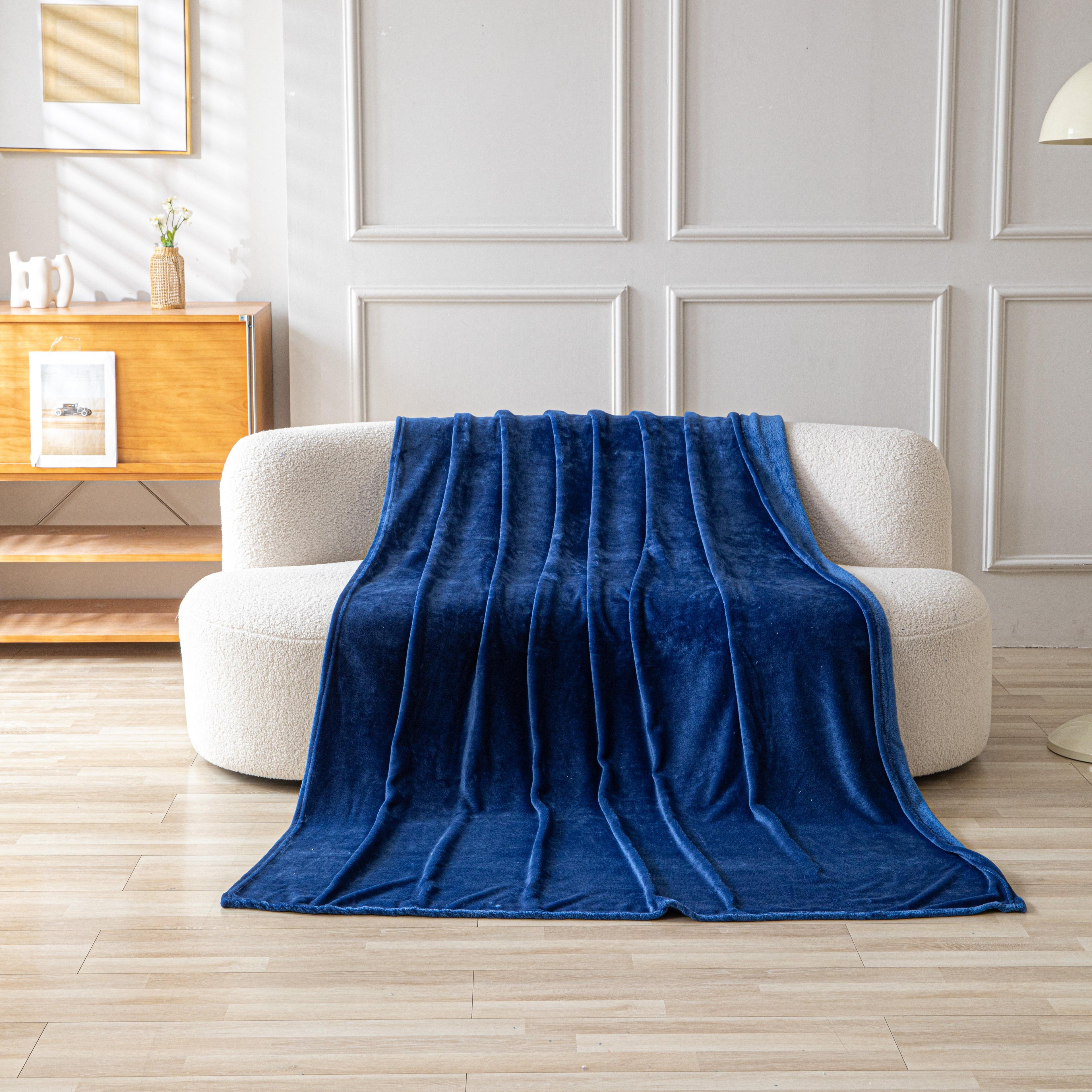 GD LOVES YOUR HOME Plaid Coperta in Pile (Flanella) – 130×160, 160×220, 220×240 – Coperta morbida e calda, leggera e asciugatura rapida; anti-pilling, lavabile in lavatrice – Tinta unita in vari colori per letto e divano