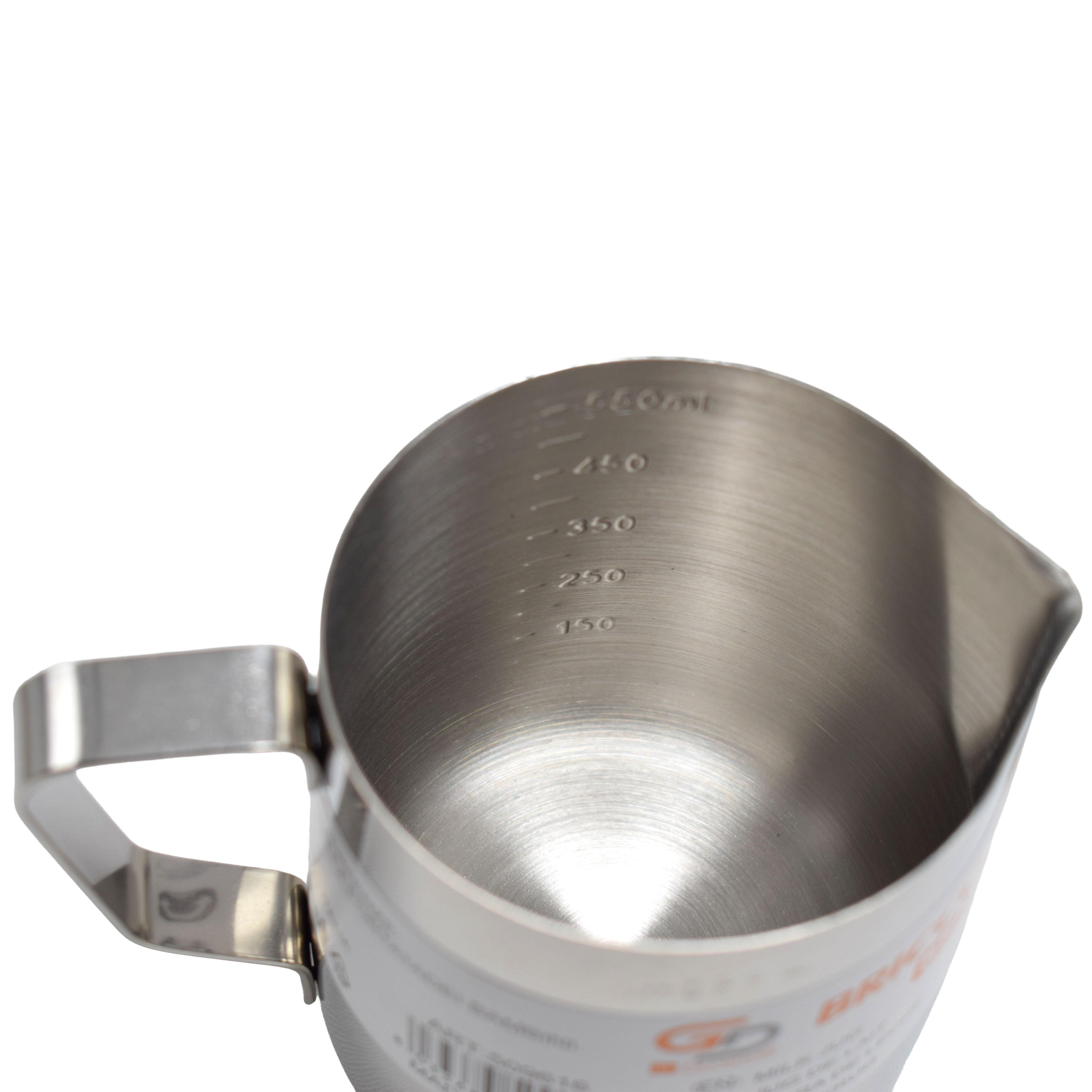 Bricco Latte GD LA CUISINE in Acciaio Inox 350/550/900ml – Perfetto per Montare Latte & Latte Art | Caraffa Barista con Beccuccio di Precisione per Cappuccino ed Espresso