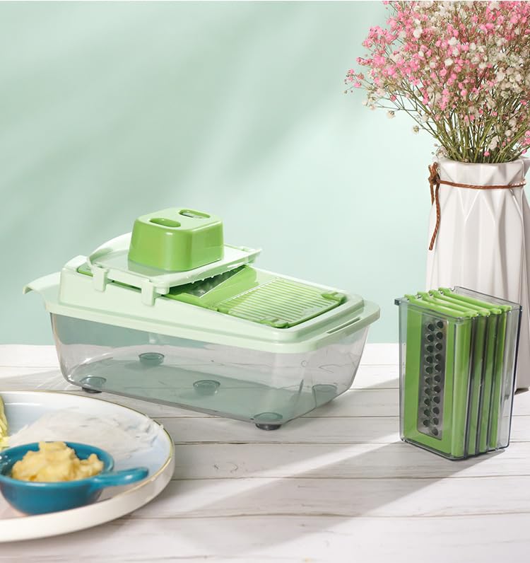 GD LOVES YOUR HOME Grattugia Multifunzione 5 in 1 con Contenitore – Affettatrice Manuale Professionale per Julienne, Patate, Zucchine, Carote, Cipolle e Formaggi – Lame in Acciaio Inox