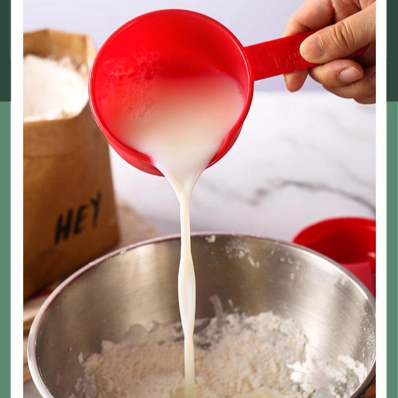 GD LA CUISINE Set Misurini a Cucchiaio in Plastica | 6 Pezzi Piccoli + 4 Pezzi Grandi Multicolore per Cucina, Dolci e Caffè
