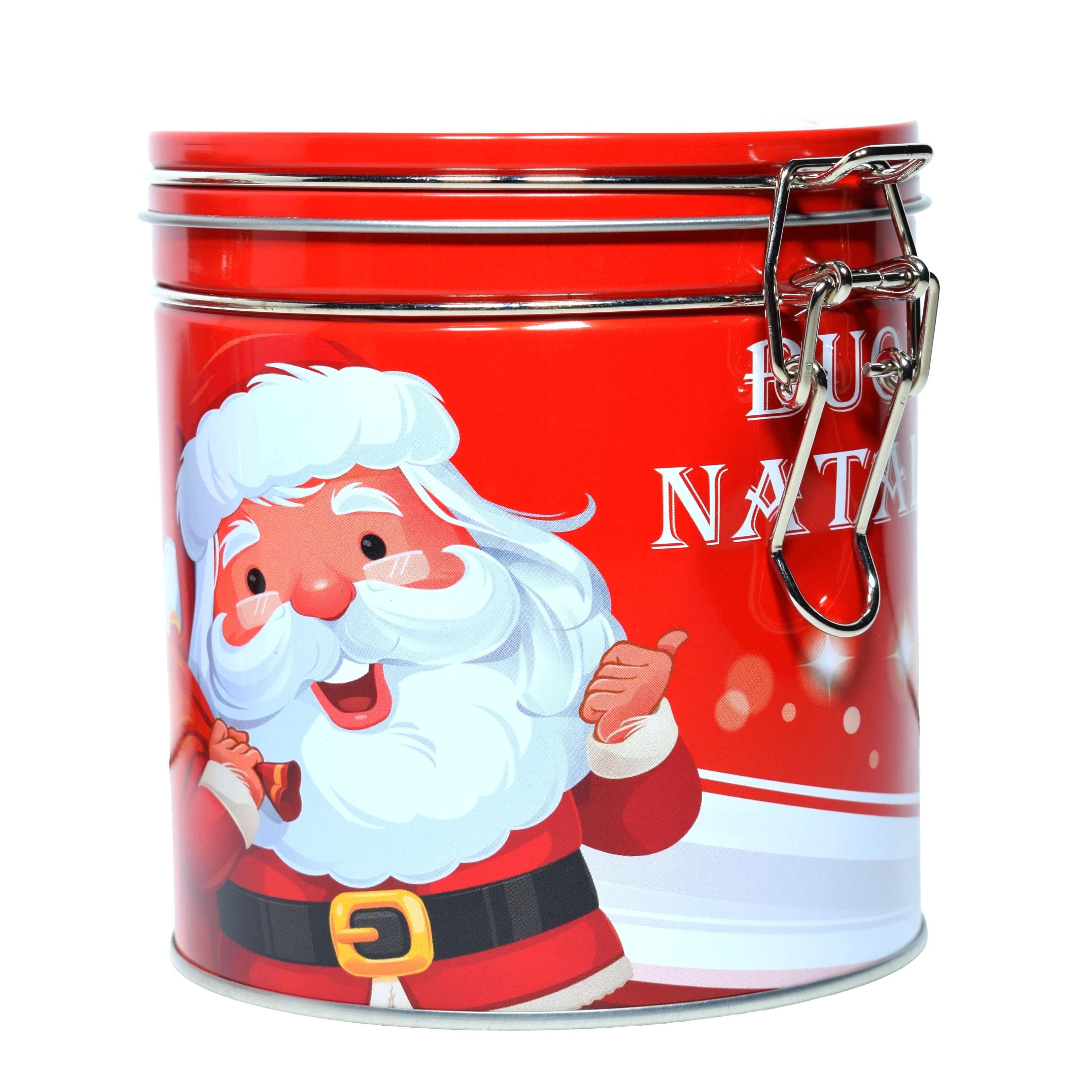 GD LOVES XMAS Mini Set Regalo Natalizio Ø11×12 cm con 4 Tovagliette in Microfibra – Scatola di Latta Decorata (4 Fantasie) – Idea Regalo Pronta e Riutilizzabile per Natale