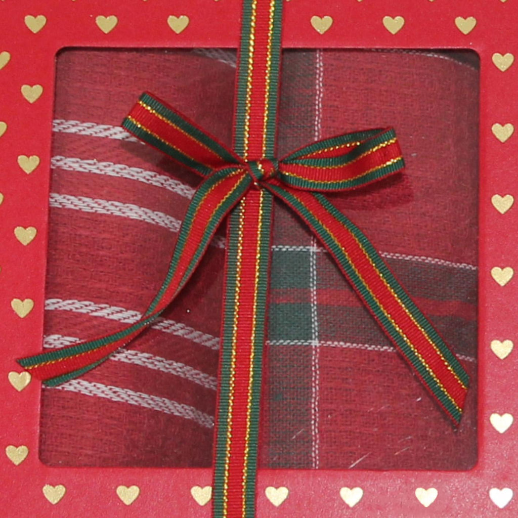 GD LOVES XMAS Set Regalo Natalizio in Scatola con Fiocco Tovaglietta 40*60CM Elegante per Tavola di Natale – 4 Varianti Buone Feste / Merry Christmas / Happy Christmas – Idea Regalo Pronta