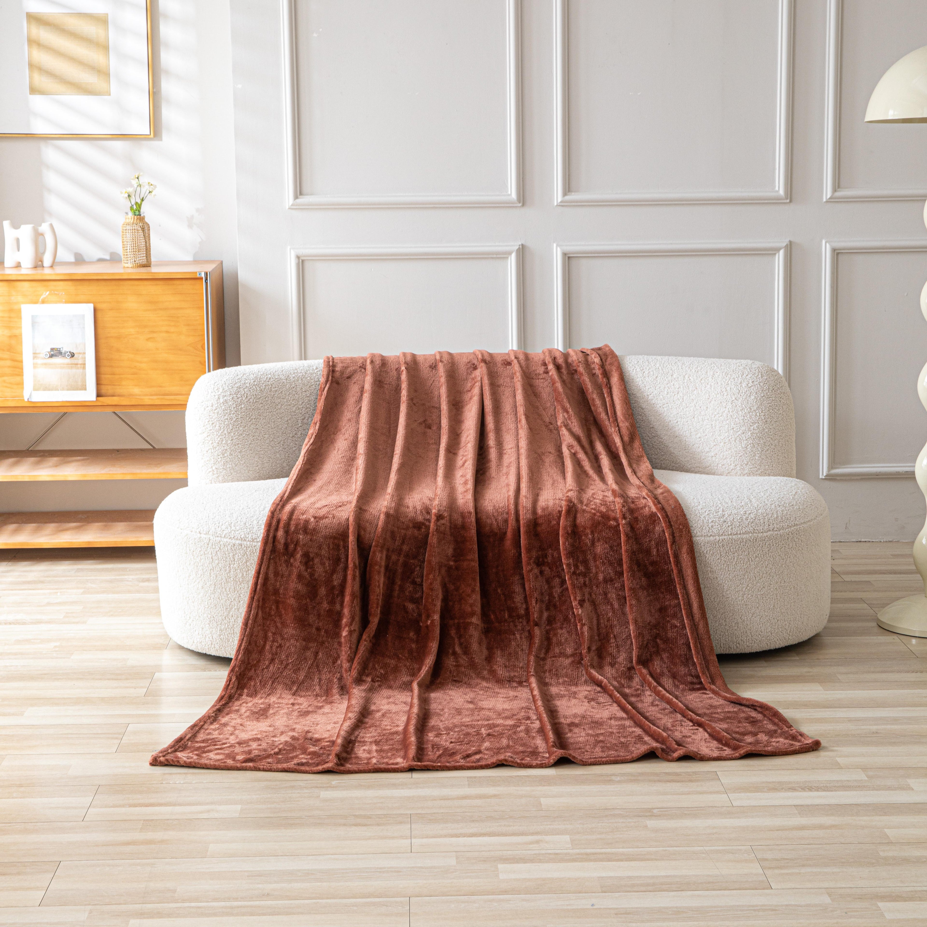 GD LOVES YOUR HOME Plaid Coperta in Pile (Flanella) – 130×160, 160×220, 220×240 – Coperta morbida e calda, leggera e asciugatura rapida; anti-pilling, lavabile in lavatrice – Tinta unita in vari colori per letto e divano